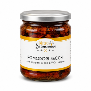 Pomodori secchi con capperi Bistrot Sciamaninn in olio E.V.O. italiano su sfondo bianco