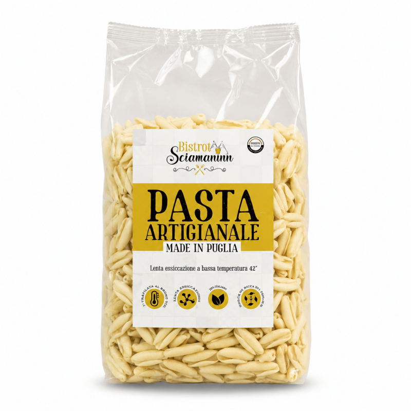 Cavatelli pugliesi artigianali Bistrot Sciamaninn in confezione trasparente su sfondo bianco